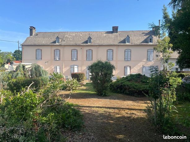 Maison 9 pièces 520 m²