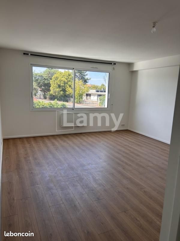 Appartement 2 pièces 53 m² · à Pessac · 53 m² · 750 €/mois