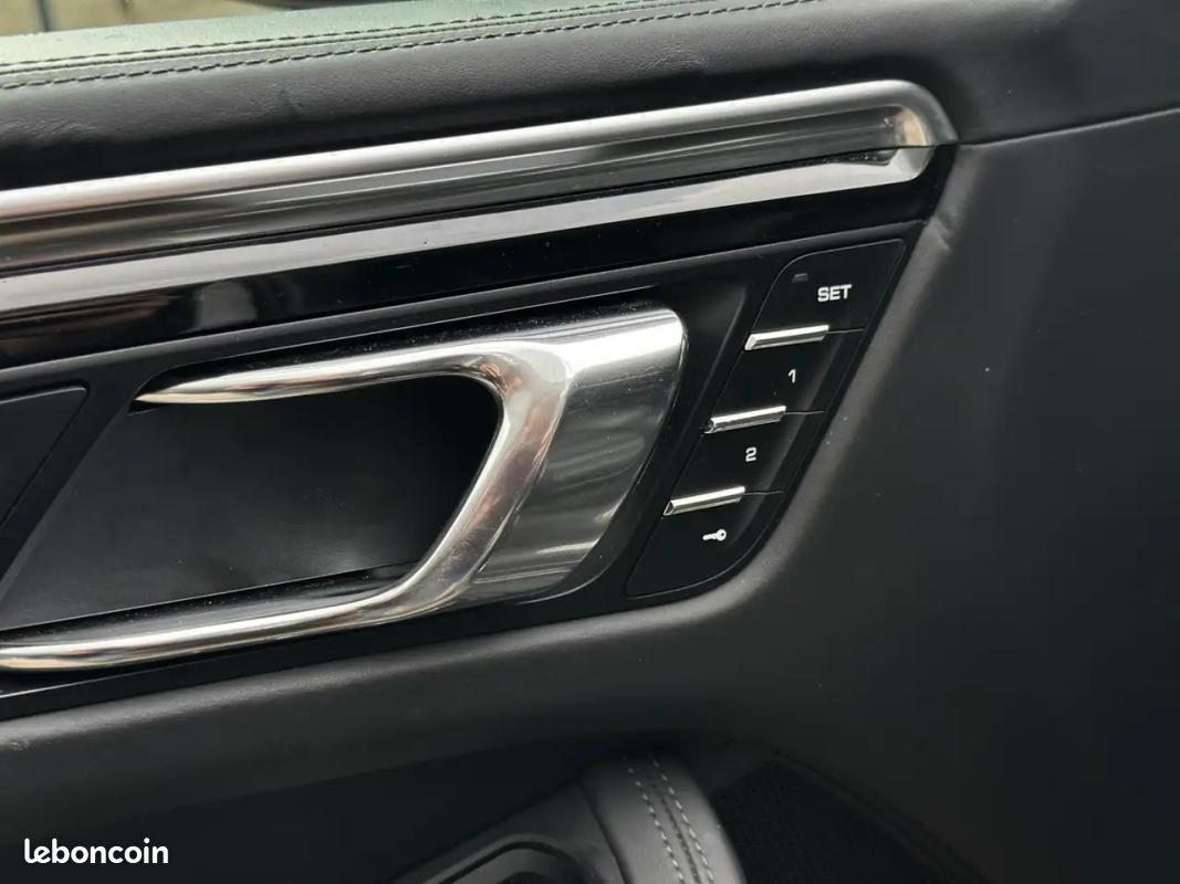 Porsche Macan 3.6 TURBO 400CH 4X4 BVA - CAMÉRA D'AIDE AU STATIONNEMENT HAYON ARRIÈRE ÉLECTRIQUE S... (image 13)