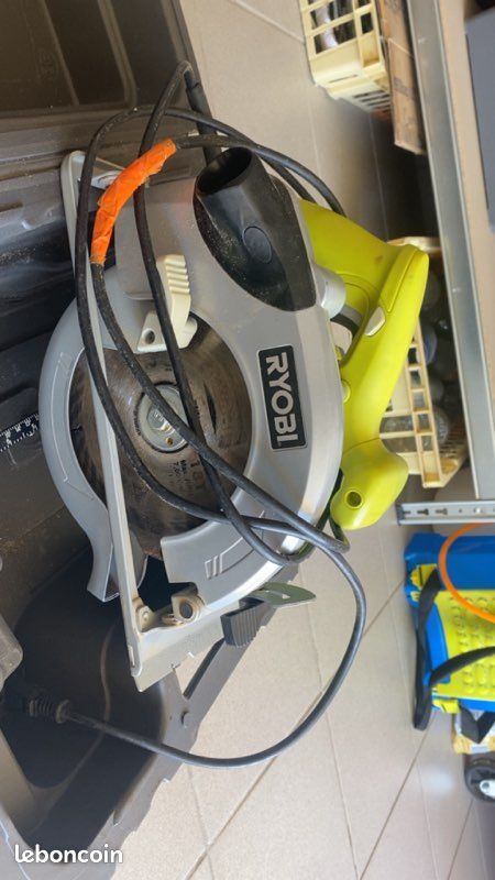 Scie circulaire Ryobi (image 1)