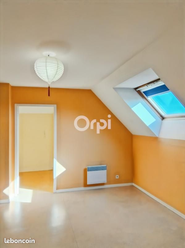Appartement 4 pièces 100 m² · à Oloron-Sainte-Marie · 100 m² · 129 000 €