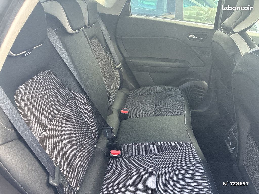 Renault Captur E-Tech full hybrid 145 Techno (image 11)