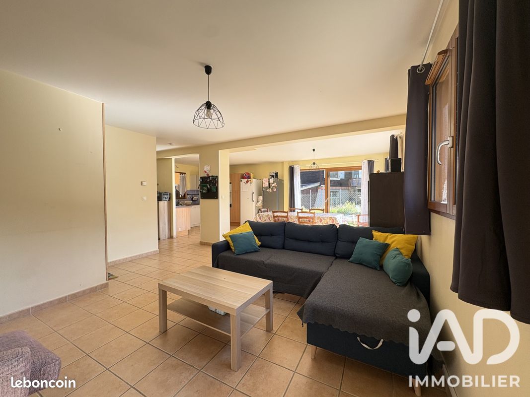 Maison familiale 5 pièces 114 m² (image 2)