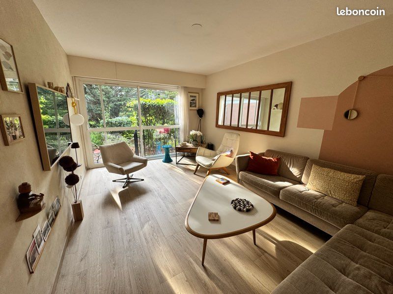 Appartement 6 pièces 112 m² · à Vélizy-Villacoublay · 112 m² · 405 000 €