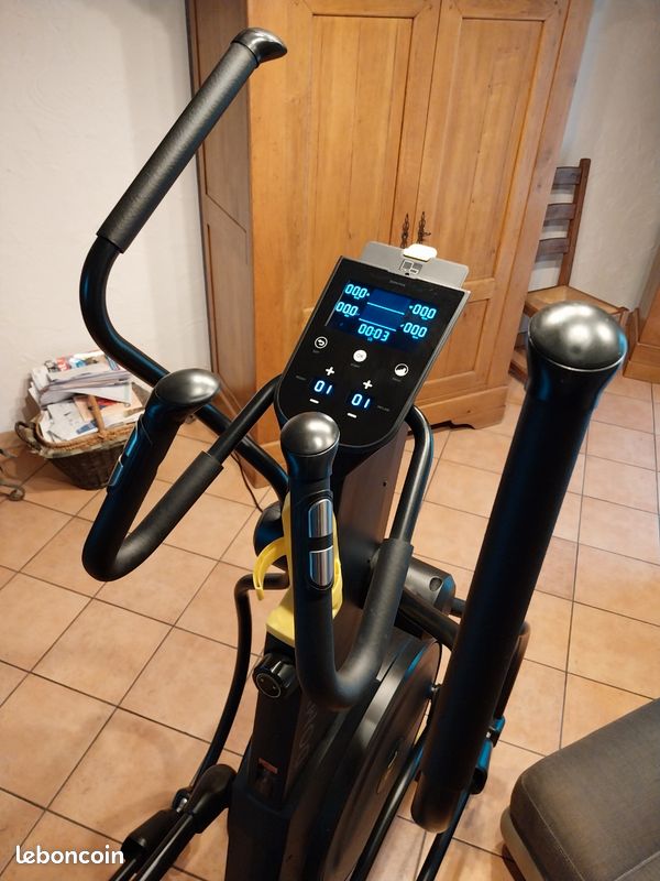 Vélo elliptique Domyos EL 900 connecté haut de gamme Sport