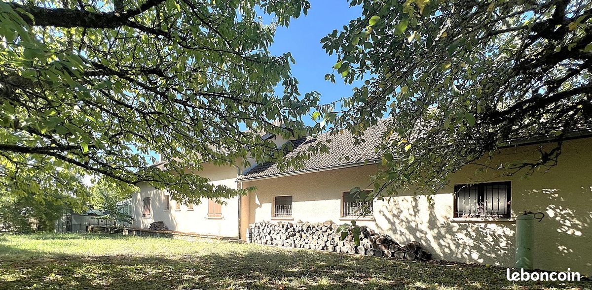 Vente / Virieu-le-Grand / Maison 170m² avec dépendances / 6p / 4ch / Garage double / Terrain 4777m² (image 19)