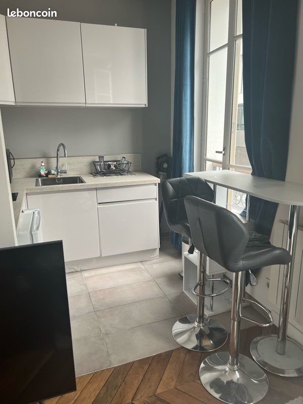 Appartement 1 pièce 25 m² · à Courbevoie · 25 m² · 1 000 €/mois