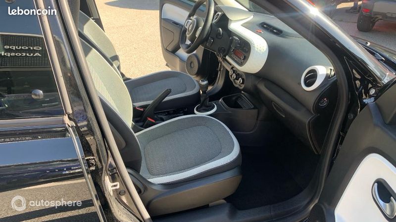 Renault Twingo 1.0 SCe 75ch Zen - 20 (image 15)