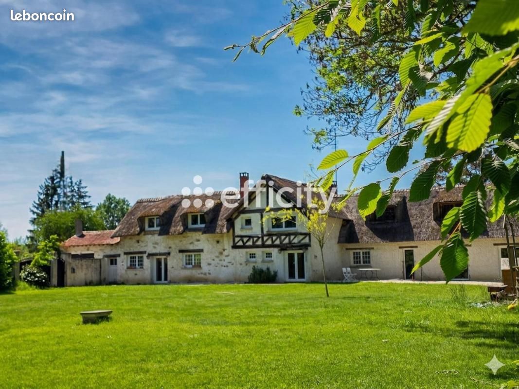 Maison 6 pièces 160 m² · à Mittainville · 160 m² · 379 000 €