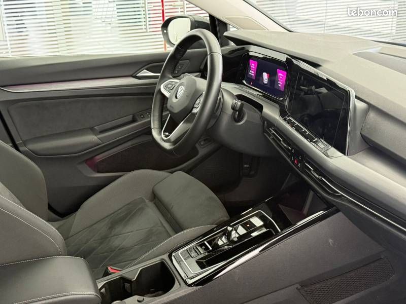 Volkswagen Golf 1.4 Hybrid Rechargeable OPF 204 DSG6 Style (image 5)