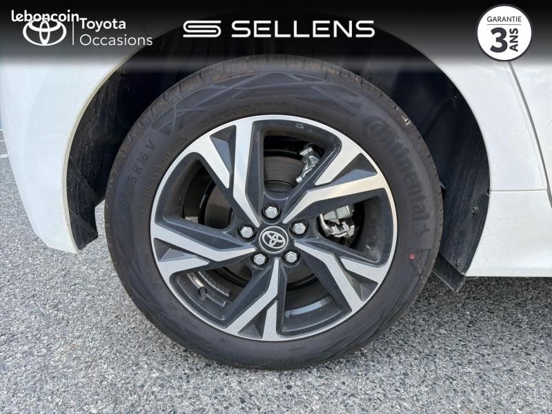 Toyota Yaris 116h Design 5p MY25 (image 11)
