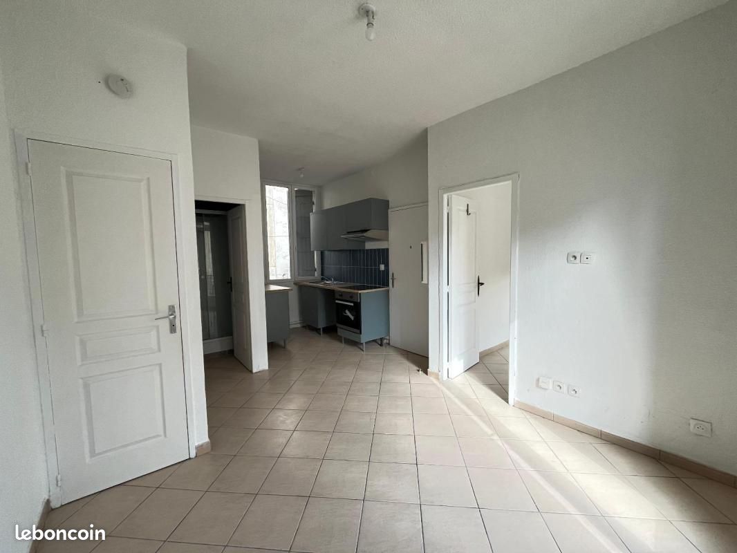 Appartement 2 pièces 26 m² · à Béziers · 26 m² · 425 €