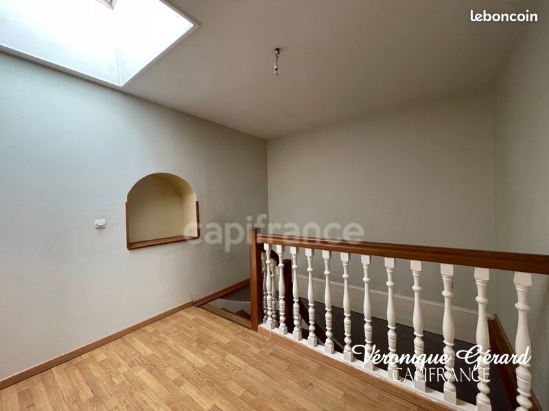 Maison 5 pièces 153 m² - Vélines 24230 (image principale 10)