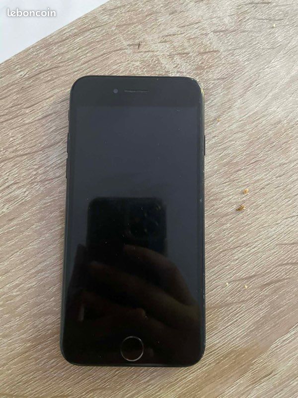 Échange iPhone SE (image 1)