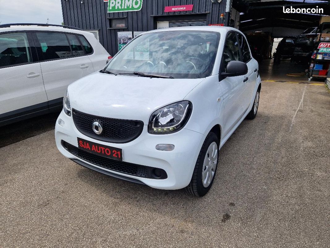 Smart Forfour 1.0i 71ch passion BVA6 (image 2)