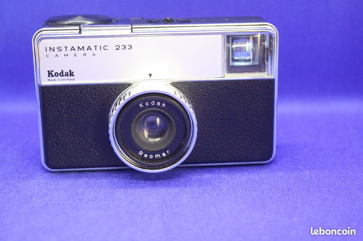 Lot De 2 Appareils Photo Argentiques Vintage - Agfa Solette Et Kodak Instamatic 33