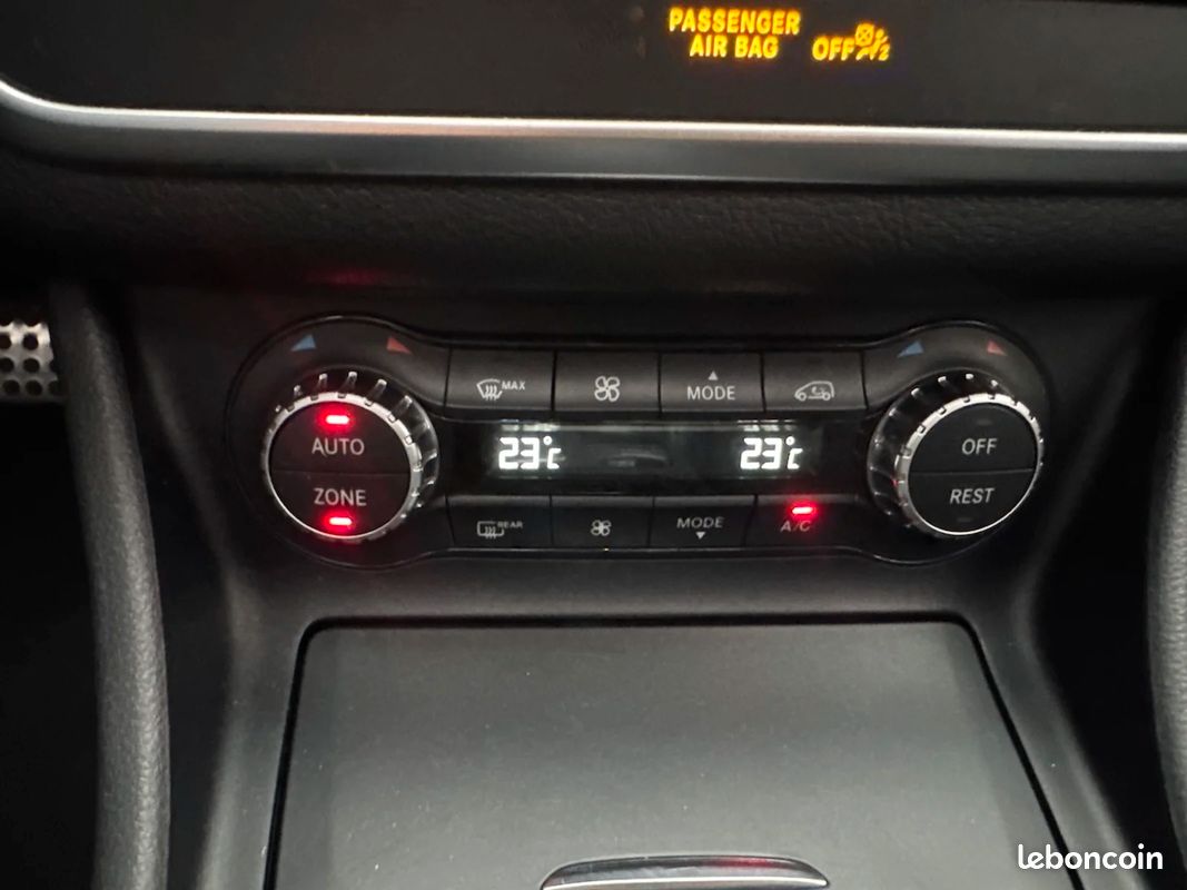Mercedes GLA 220d 170ch 7G-DCT 4MATIC FASCINATION PACK AMG / Toit ouvrant (image 31)