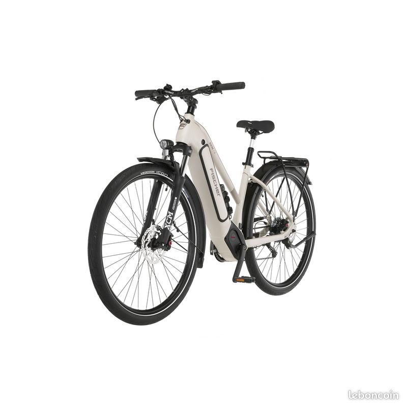 Vélo électrique 28'' Fischer Viator moteur central