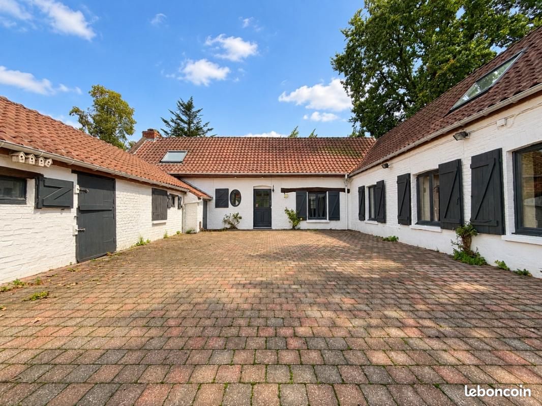 Maison 4 pièces 150 m² · à Rumegies · 150 m² · 410 000 €