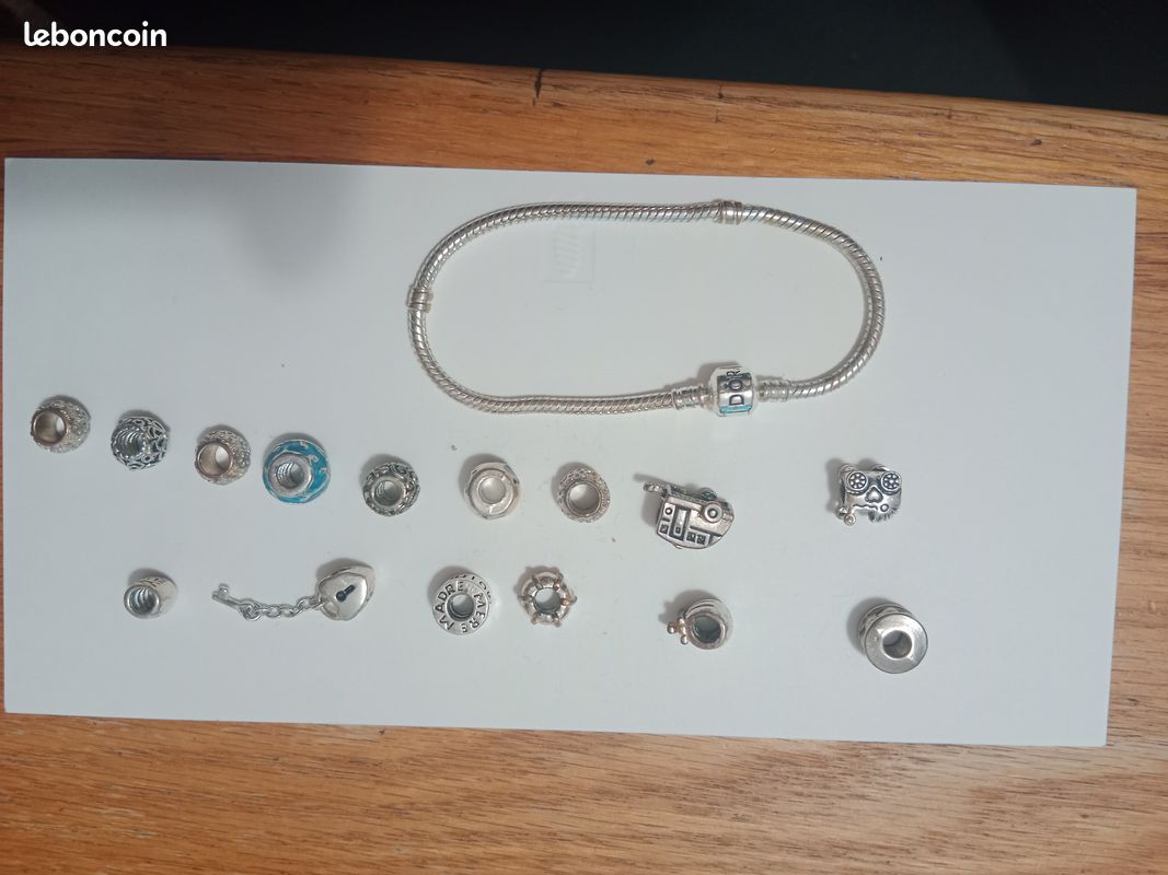 Bracelet Pandora + charms (image 1)