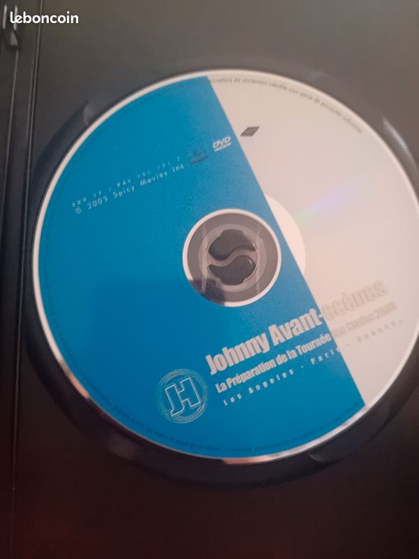Dvd Johnny " Avant scène " (image 2)