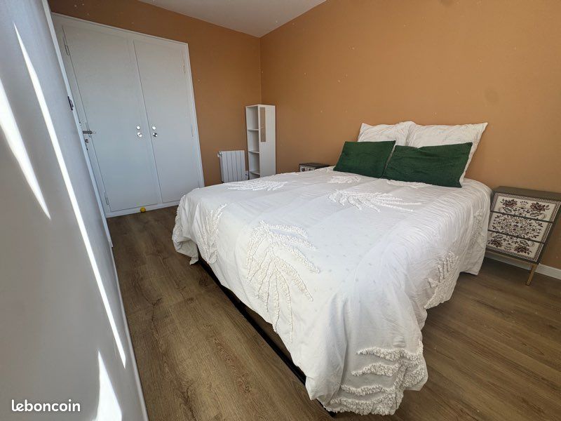 Appartement 5 pièces 70 m² · à Ambilly · 70 m² · 795 €
