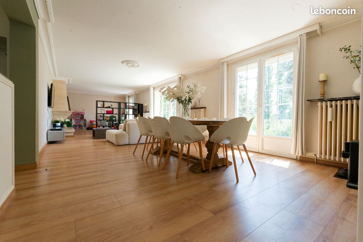 Maison 6 pièces 147 m² · à Coulaines · 147 m² · 331 990 €