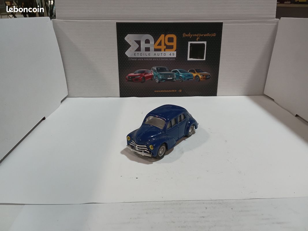 Eligor 1/43 – Renault Zoé Bleu Energy – Miniature – Très Bon état + Boîte