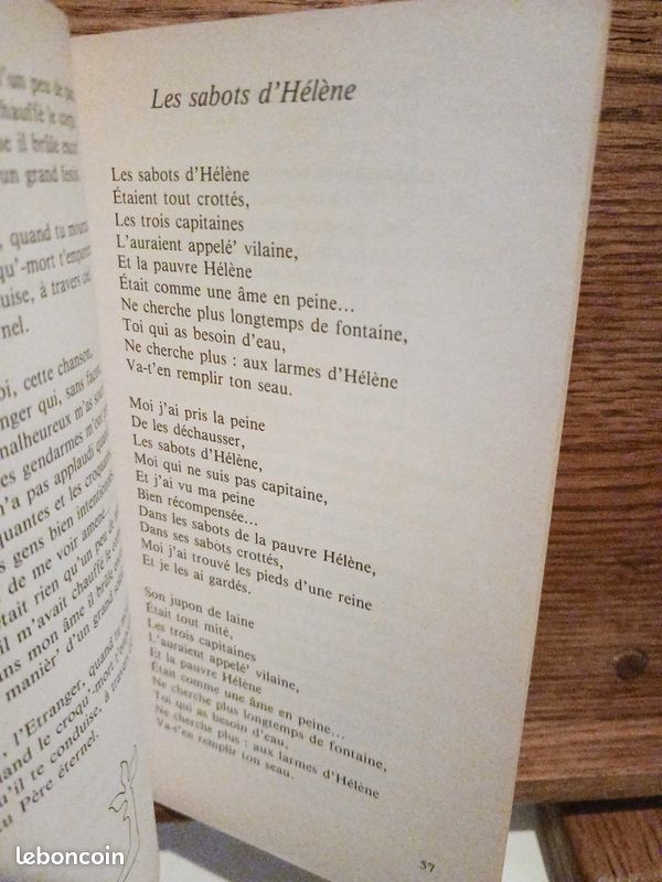 Poemes Et Chansons 9782020129282 (image 4)