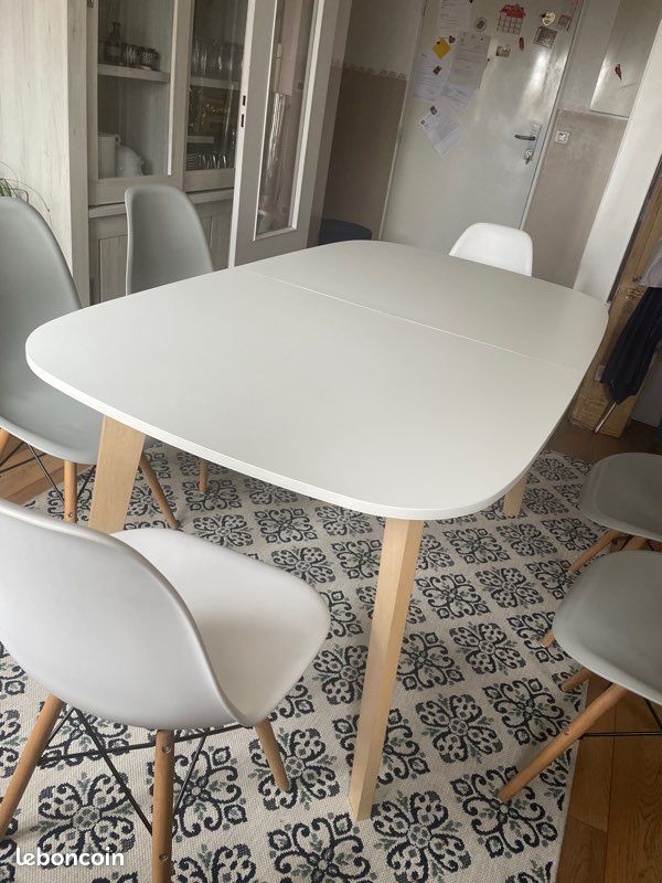 Table de salle à manger extensible scandinave (image 2)