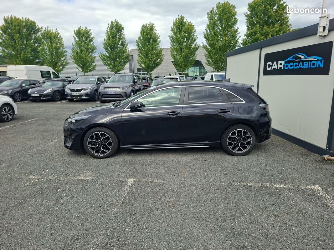 KIA CEED 1.6 CRDi 136 ch MHEV DCT7 GT Line Premium (image 2)