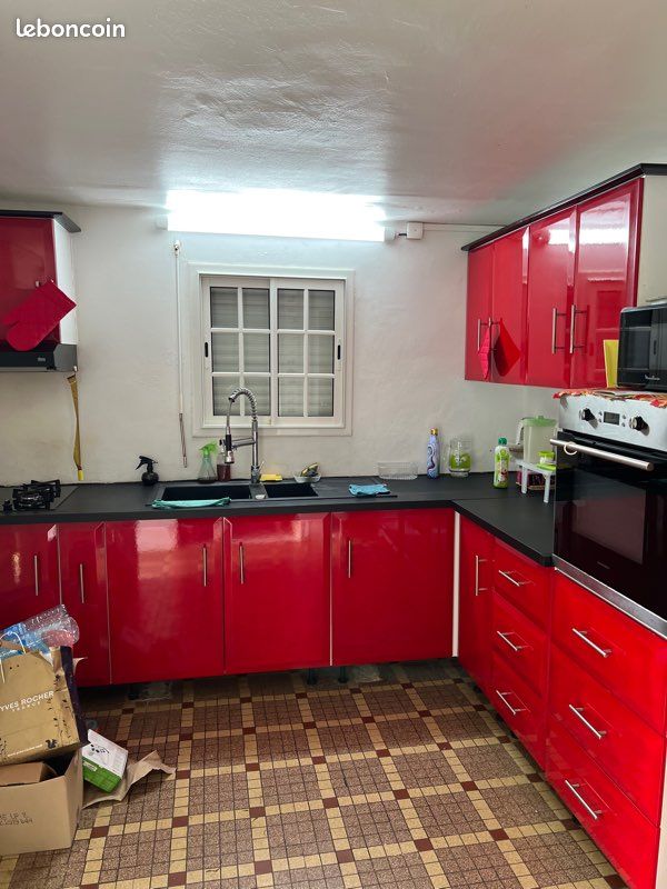 Maison 6 pièces 110 m² · à Sainte-Rose · 110 m² · 1 200 €/mois
