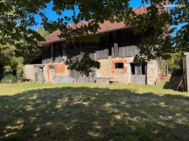 Maison 4 pièces 90 m² · à Perrigny-sur-l'Ognon · 90 m² · 75 000 €