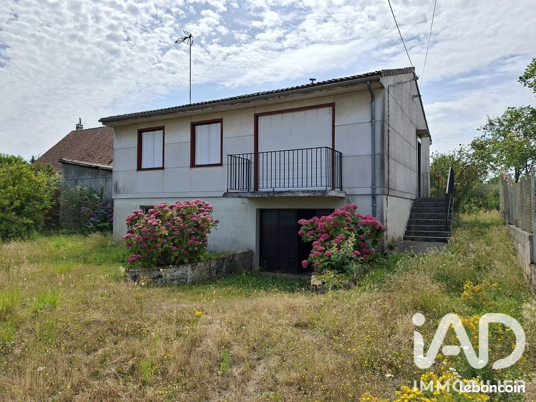 Maison 4 pièces 81 m² · à Esmery-Hallon · 81 m² · 76 000 €