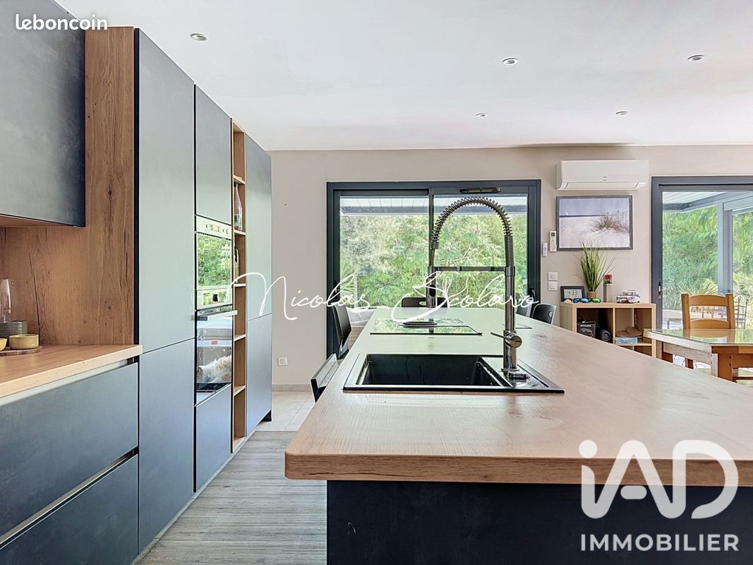 Maison 6 pièces 115 m² · à L'Isle-sur-la-Sorgue · 115 m² · 749 000 €