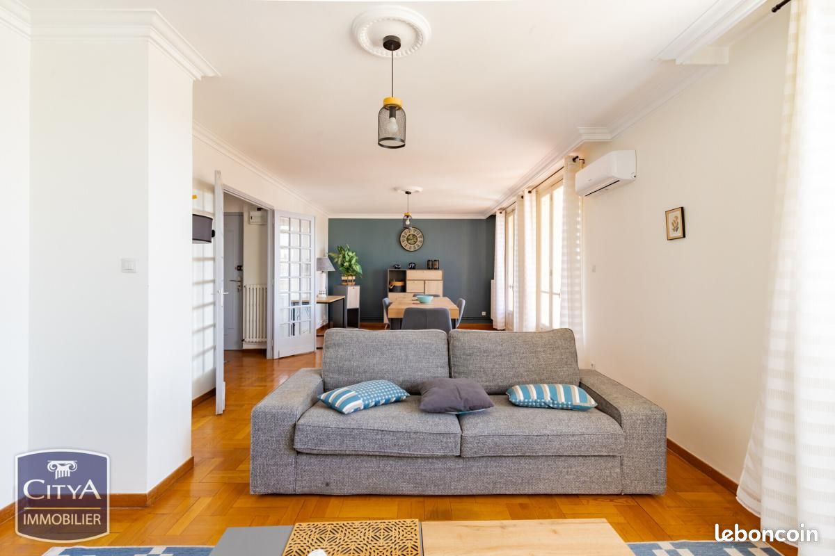 Appartement 5 pièces 100 m² · à Carcassonne · 100 m² · 140 000 €