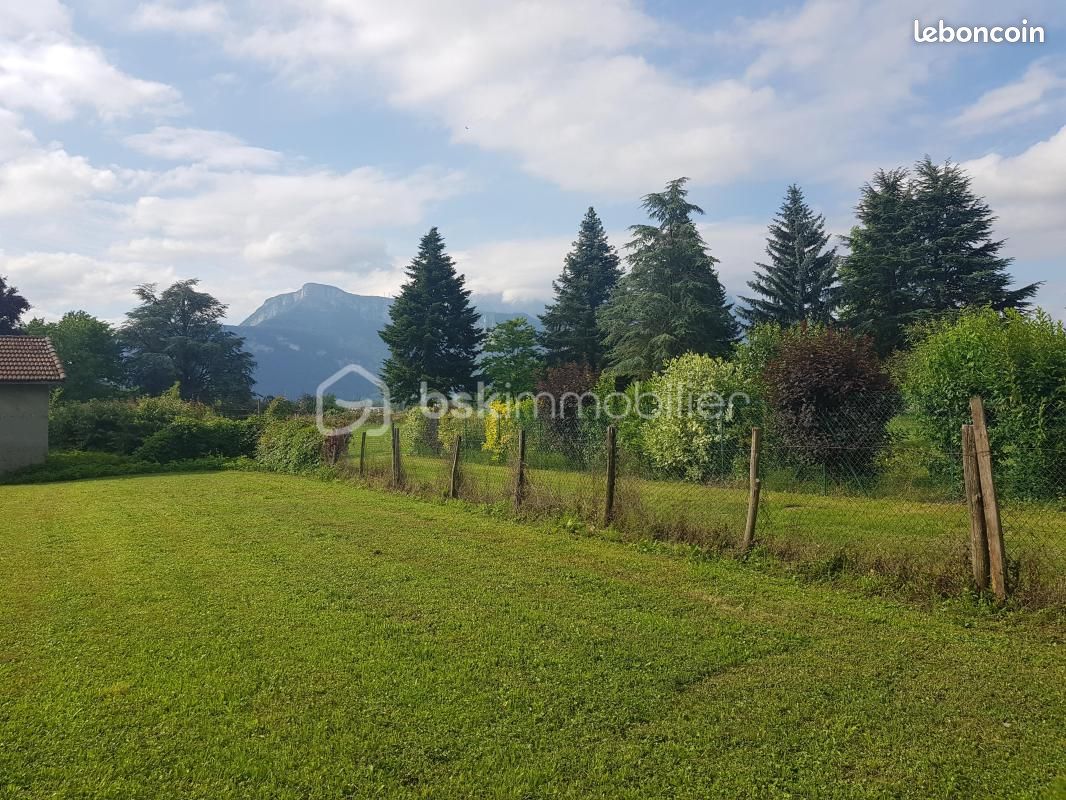 Terrain 613 m² Saint Jean De Moirans · à Saint-Jean-de-Moirans · 150 000 €