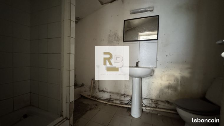 https://img.leboncoin.fr/api/v1/lbcpb1/images/69/62/76/696276c2955ff82f0d3ce75336fbee3e236bf09f.jpg?rule=ad-image