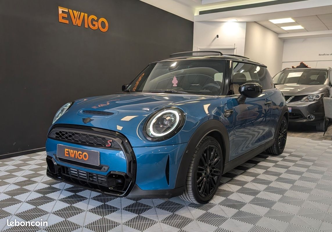 MINI MINI 2.0 180 COOPER S CAMDEN BVA TOIT PANORAMIQUE GARANTIe (image 1)