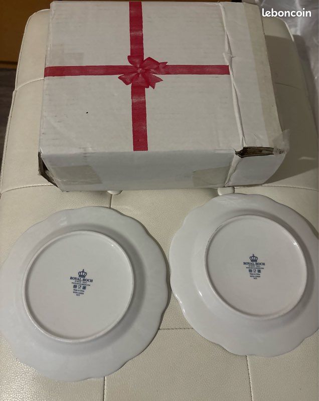 4 ans Assiettes à dessert Royal Boch Motif « Oignons bleus » (image 6)