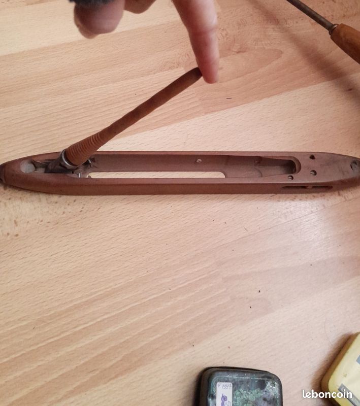 Métier à Tisser Ancien En Bois Avec Navette - Fabrication Anglaise (UK)