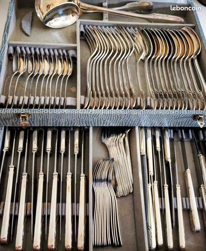 Vends ménagère argent complete 84 pièces (image 2)