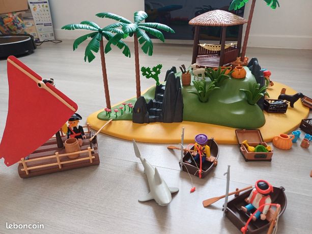 Playmobil 3799 - avec boite d'origine - ile aux pirates - barque trésor Playmobil 3799 - avec boite d'origine - ile aux pirates - barque trésor