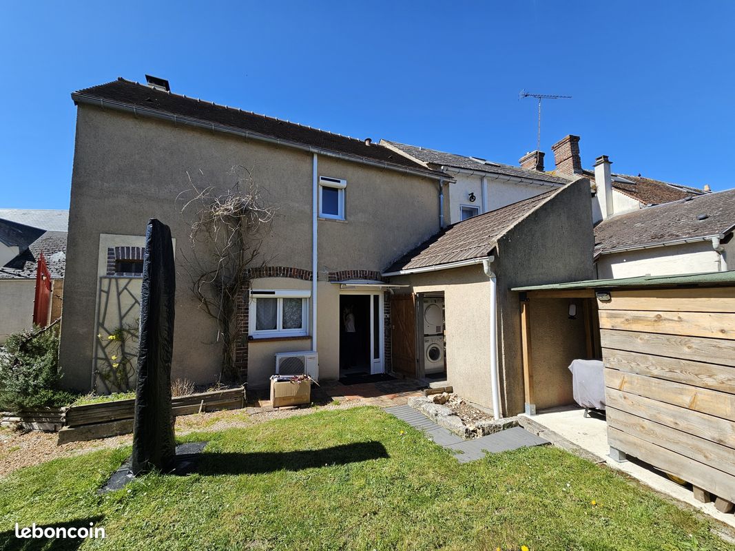 Maison 4 pièces 115 m² · à Auneau-Bleury-Saint-Symphorien · 115 m² · 199 000 €