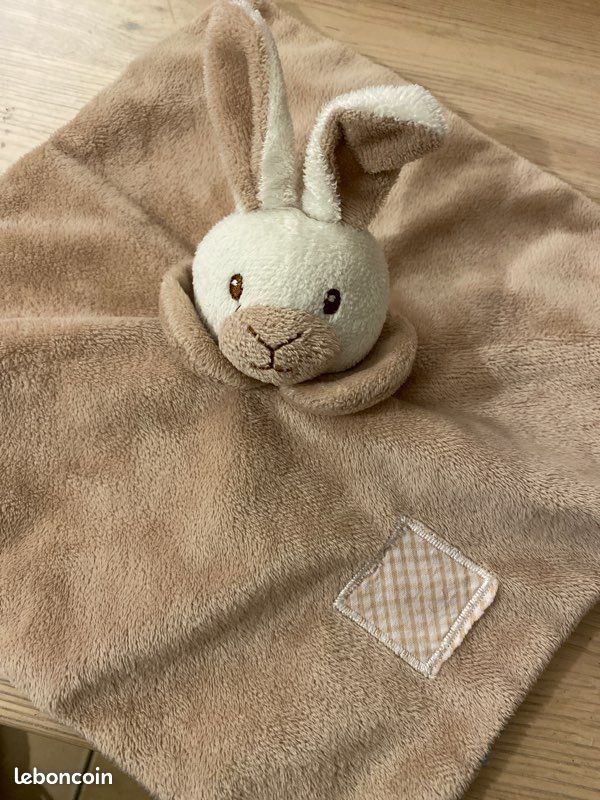 Doudou plat lapin unicef (image 1)