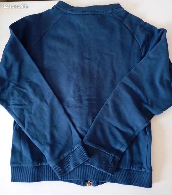 Ensemble veste et pantalon . 7/8 ans . Hello Kitty. Coton bleu et imprimé . Très bon état (image 10)