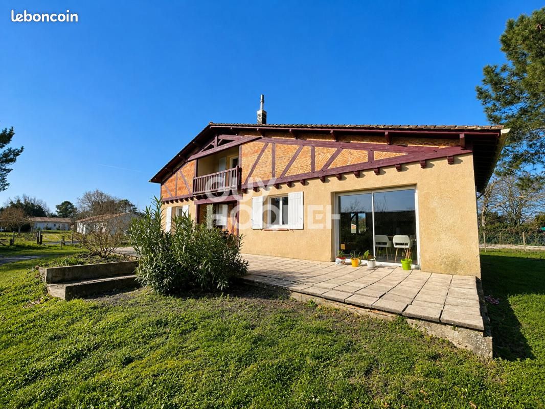 Maison 6 pièces 142 m² · à Ychoux · 142 m² · 308 000 €