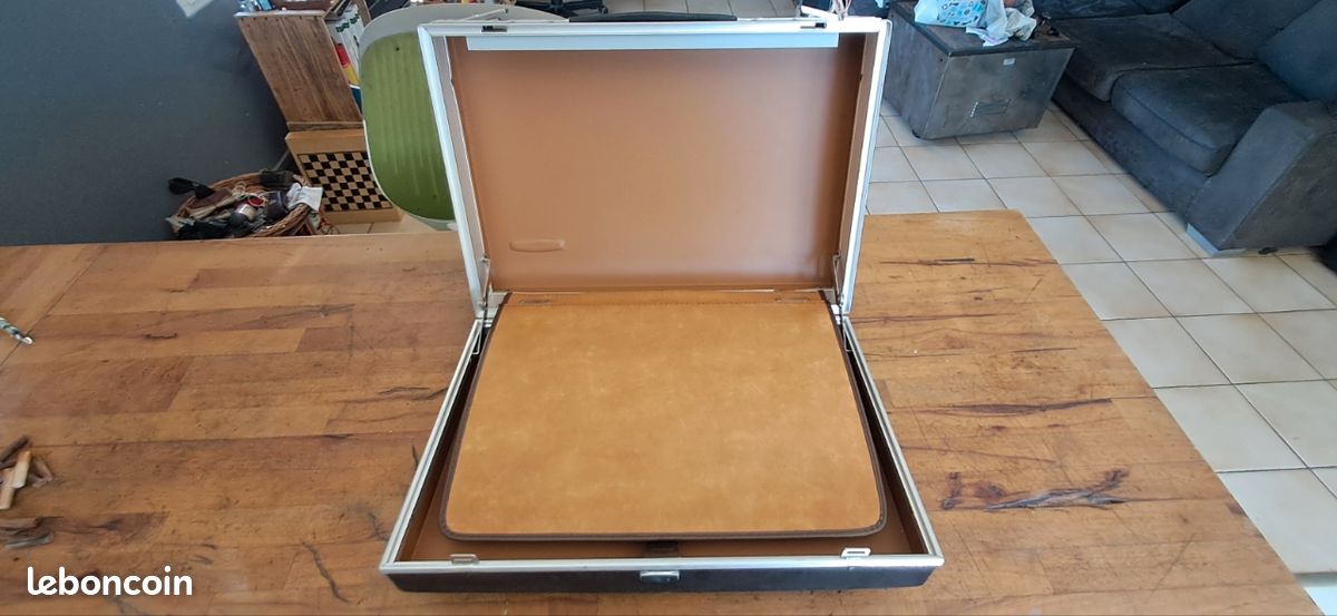 Attaché case valise vintage années 70 parfait etat avec clé (image 8)