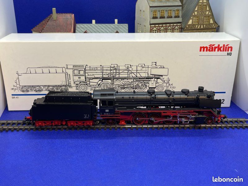 MARKLIN 3392 - Locomotive Vapeur BR 041 334-4 a Tender (image 1)