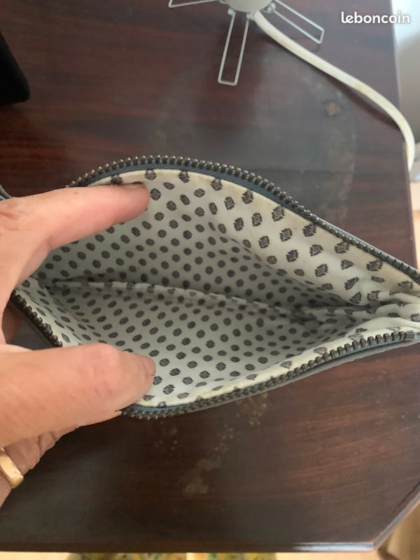 Jolie pochette en cuir gris doublé coton Julie Meuriss (image 5)
